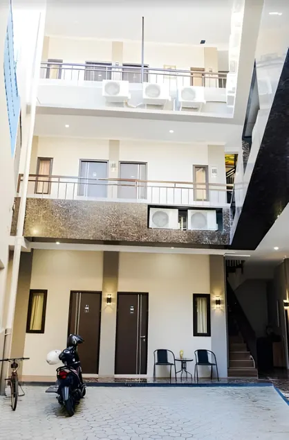 Halona residence - Image 1