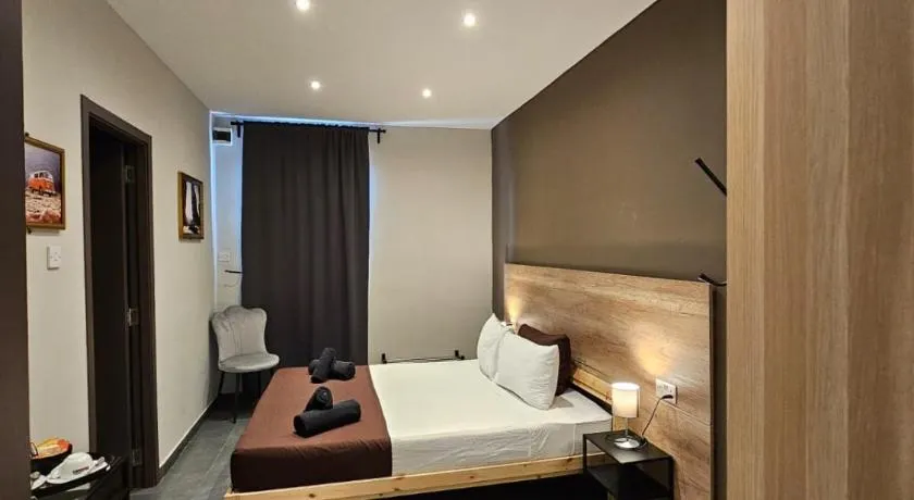 Mingles Suites - Image 1