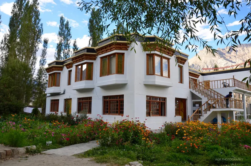 Sand Dunes View Resort - Image 1