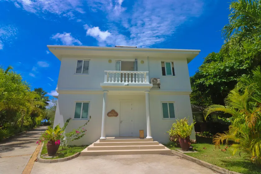 Criollo House Three Bedroom Pool Villa - Image 1