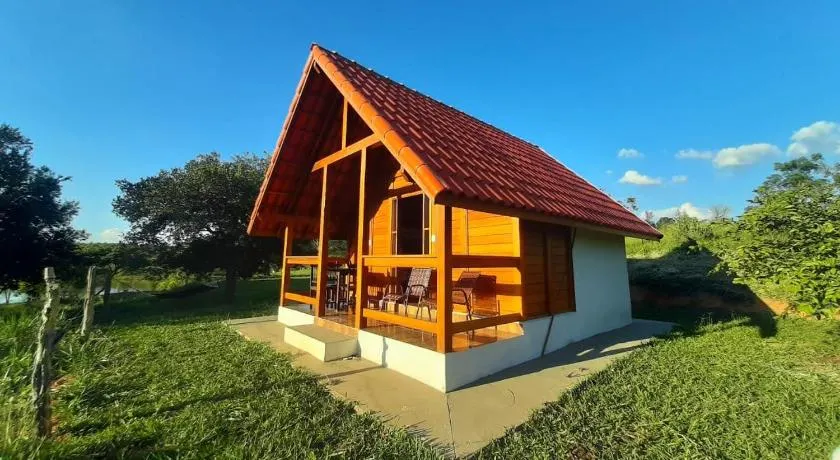 Chalé de campo com vista para lago - Sabiá - Image 1