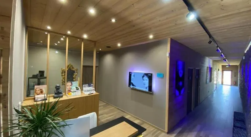 What Else Hotel - Image 1