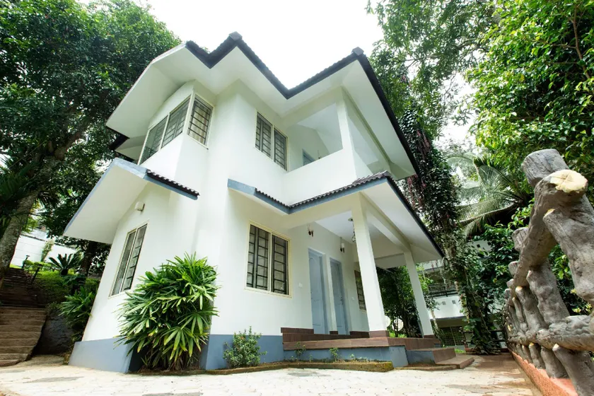 OYO Karapuzha Island Resort - Image 1