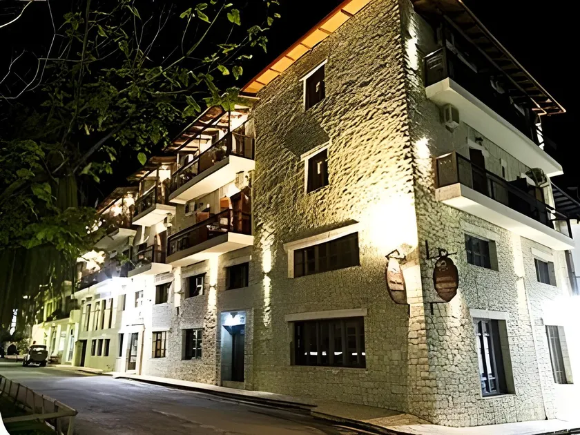 Hotel Kynaitha - Image 1