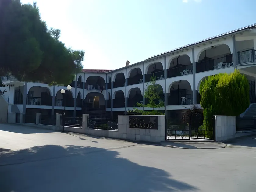 Pegasus Hotel - Image 1
