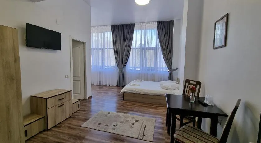 Hotel Perla Oltului - Image 1