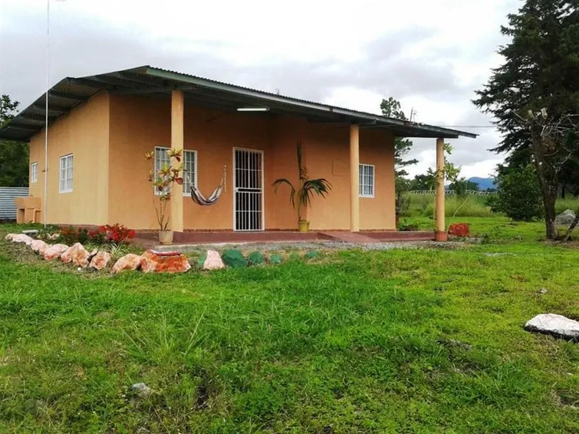 Cabañas Brisas Alto Boquete - Image 1