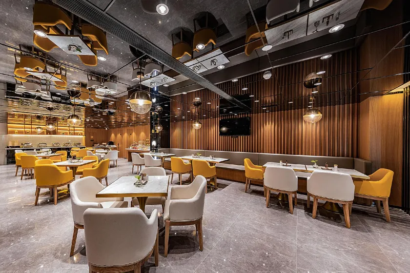 Atour Hotel Shenzhen Baoan Xixiang - Image 1