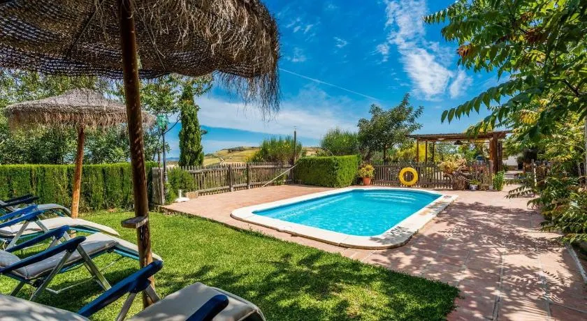 Maison de vacances 'Casa Rural Villa Campito' avec vue sur les montagnes, piscine privée et Wi-Fi - Image 1
