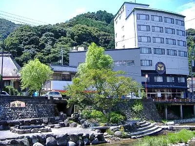 Yumoto Highland Hotel Fuji - Image 1