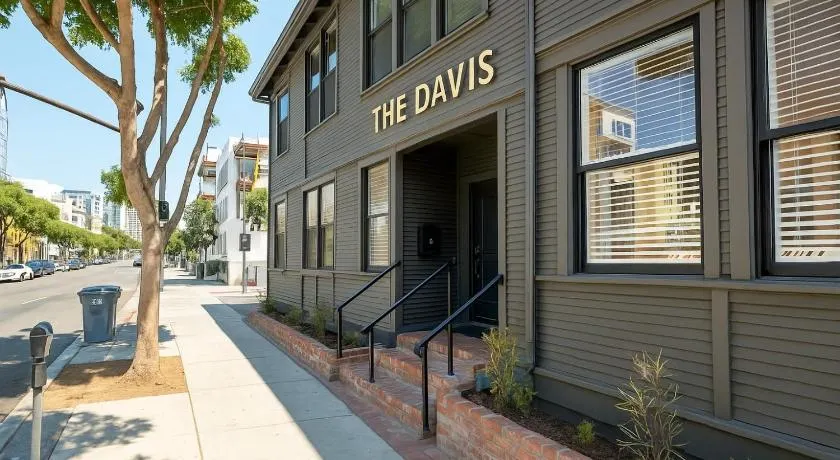 The Davis Downtown San Diego - Image 1
