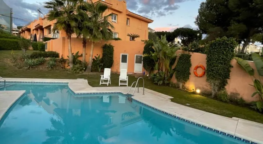Marbella Deluxe Rooms in Royal Cabopino Townhouse - Image 1
