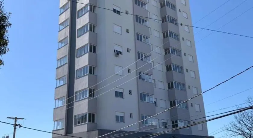 Apto12 com WIFI garagem e 100 metros da Av Brasil - Image 1