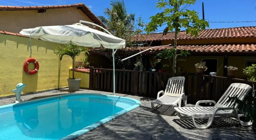 Casa com piscina e churrasqueira para familia - Image 1
