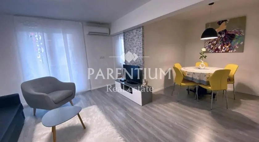 Apartment Ronaldo - Image 1