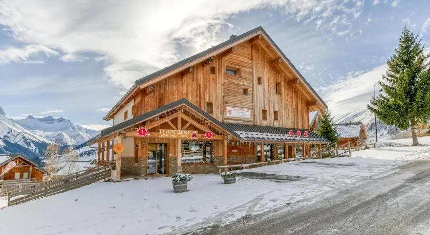 Chalet Arvina - Image 1