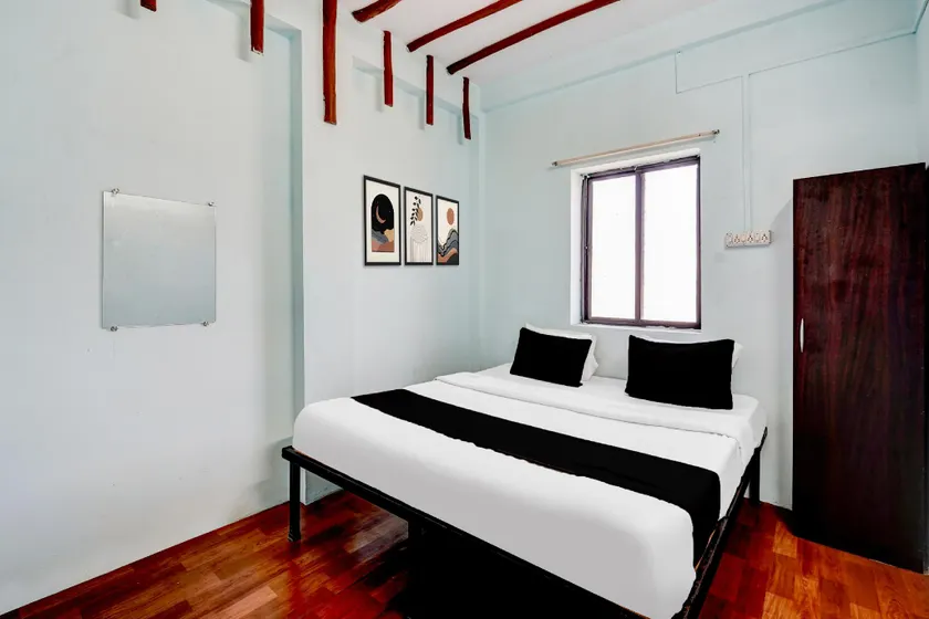 HOTEL O MID STAR - Image 1
