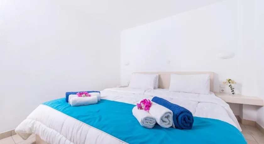 Studio in a family hotel - Image 1
