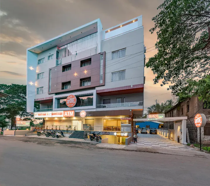 Hotel Agatya Miraj - Image 1