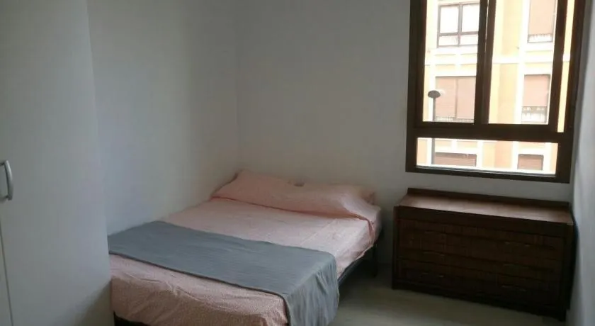 Bilbao Habitaciones - Image 1