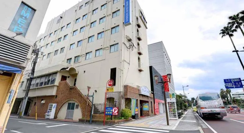 Hotel Crane Tachibana - Image 1