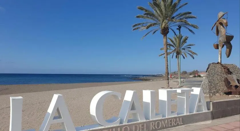 La Caleta Holiday Homes - Image 1