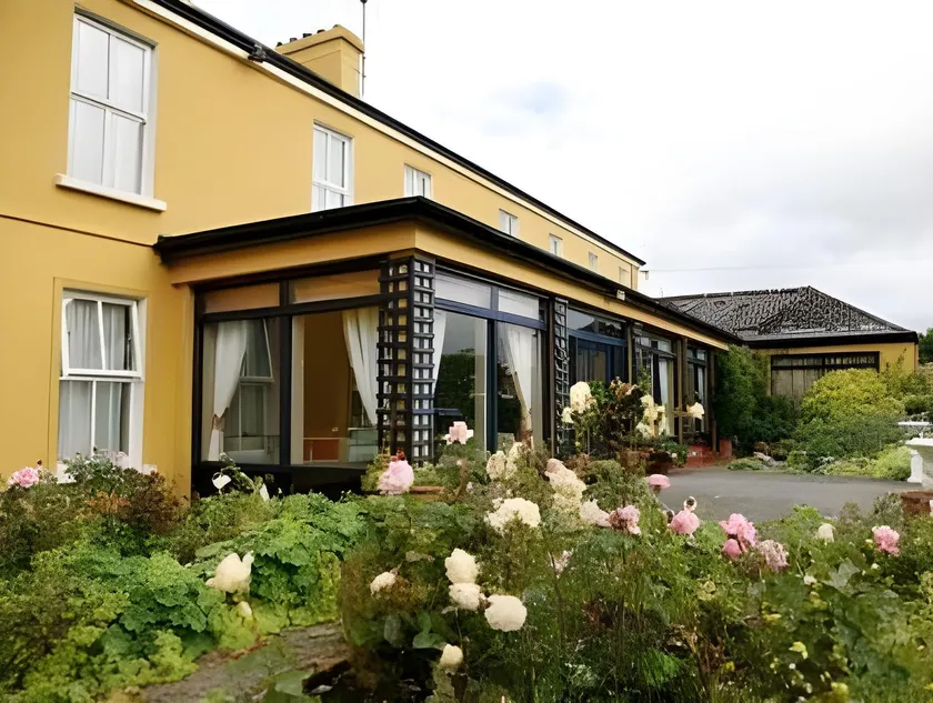Sheedy's Boutique Hotel - Image 1