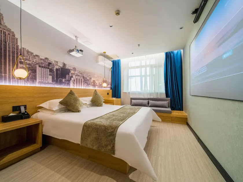 Grey Whale Smart Hotel (Baoding Wanbo Plaza Branch) - Image 1