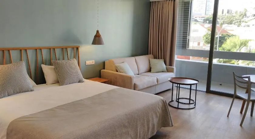 Apartamentos Ciudad Jardín - Image 1