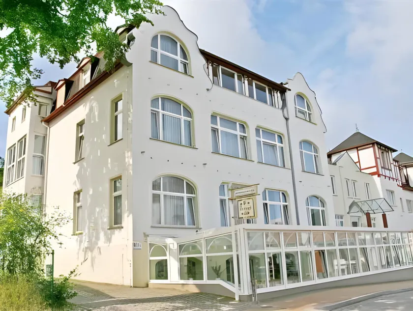 Villa Auszeit Hotel Garni - Image 1