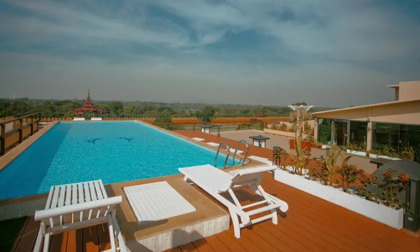 Sunset Palace View Suites - Image 1