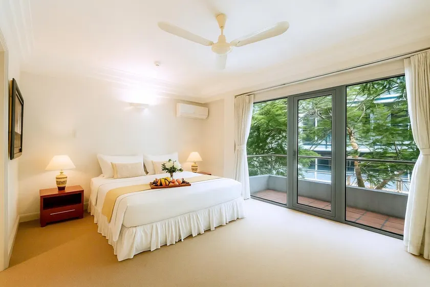 Saigon Apartments - Image 1