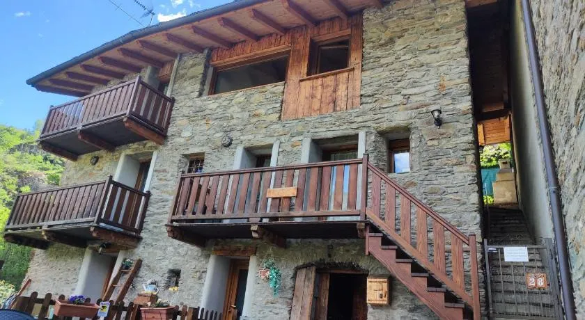 La casa del Bosco - The House by the Woods - Image 1