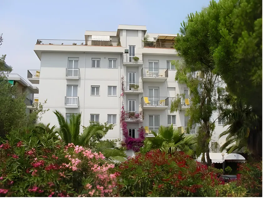 Residence Sabrina - Image 1