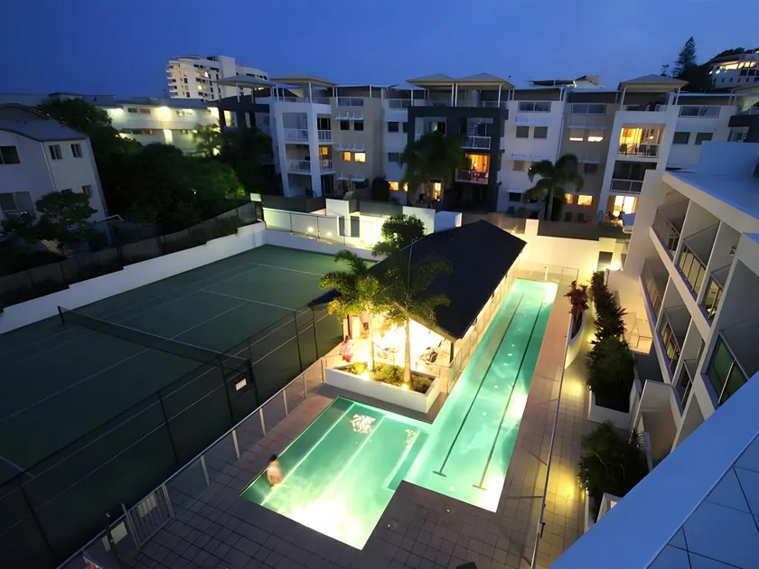 Coolum Seaside Apartments - Image 1