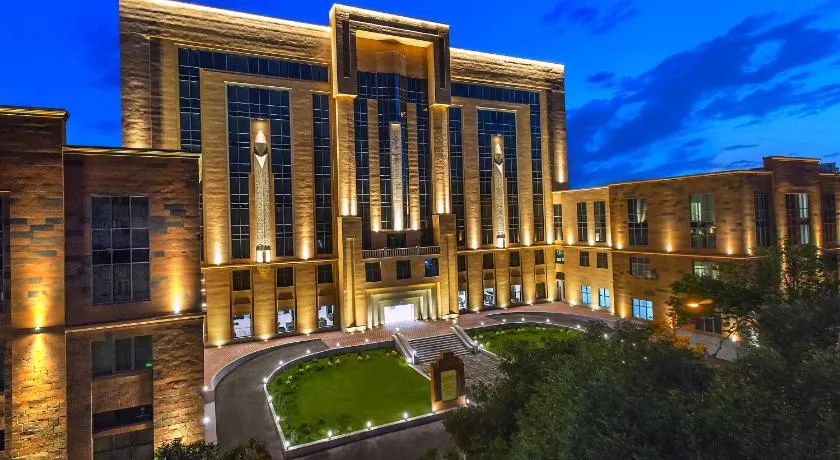 Ani Grand Hotel Yerevan - Image 1