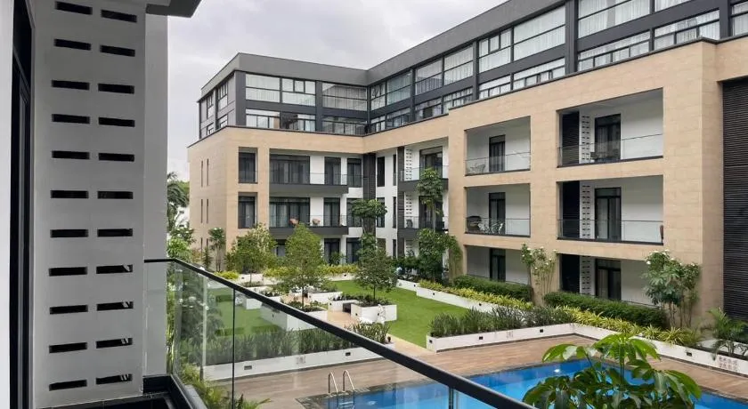 ELA at Embassy Gardens - Image 1