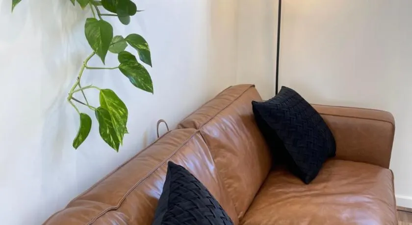 24C - Modern 2BR Apartment in Gawler - Image 1