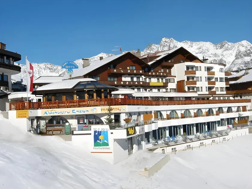 Hotel Enzian Hochsölden Superior - Image 1