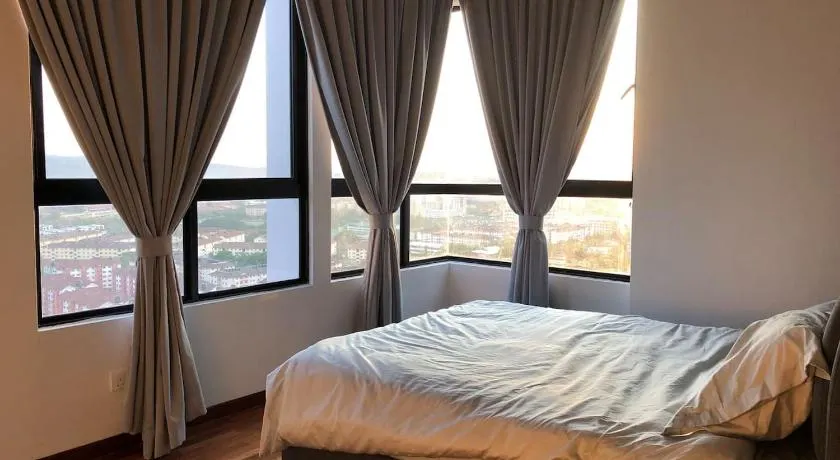 [SLEEP 5PAX] Natural Living (i-Soho, i-City) - Image 1