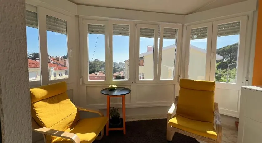 NOUVEAU - Cascais Holiday House - Image 1
