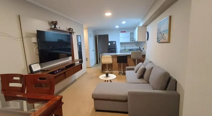Apartment overlooking the water park - Image 1