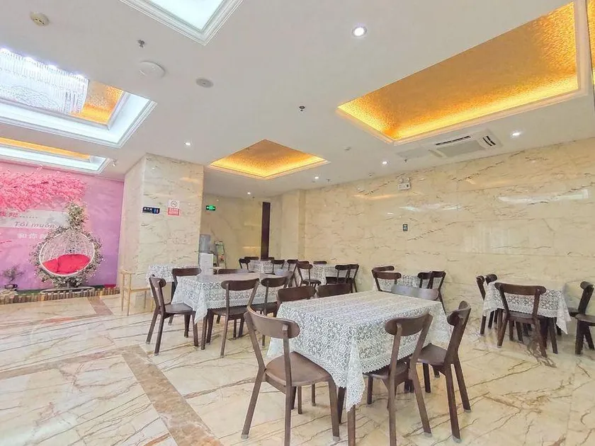 Asia Theme Hotel - Image 1
