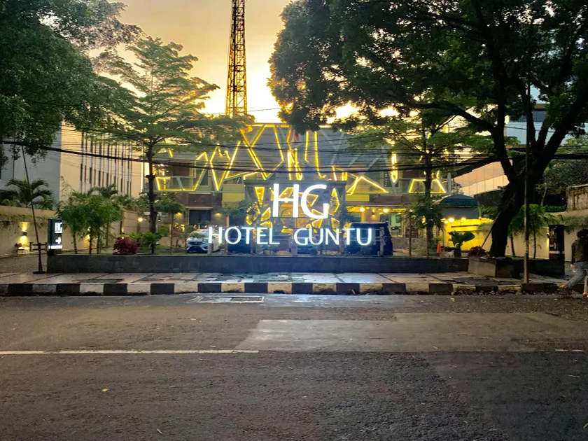 HOTEL GUNTUR - Image 1