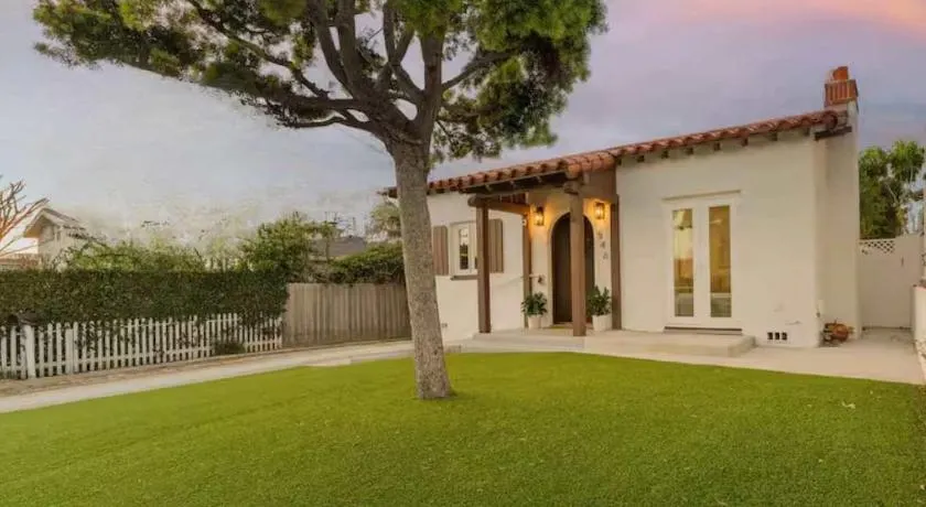 La Jolla Beach Villa - Walk to Windansea Beach - Image 1