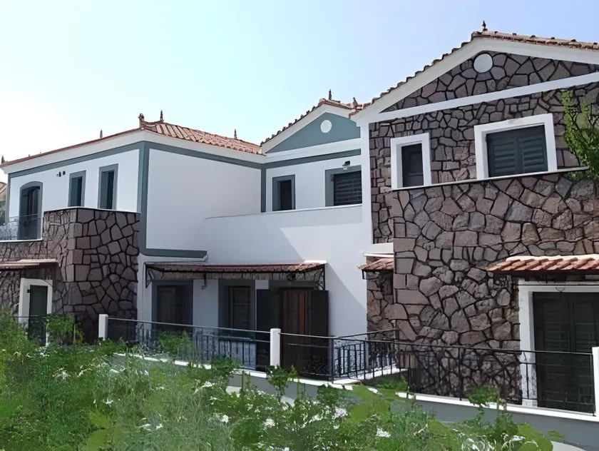 Elea Houses - Image 1