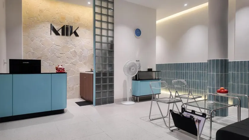 Mik Stay 2 - Image 1