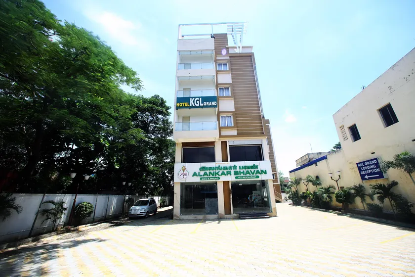 KGL Grand Hotel - Image 1