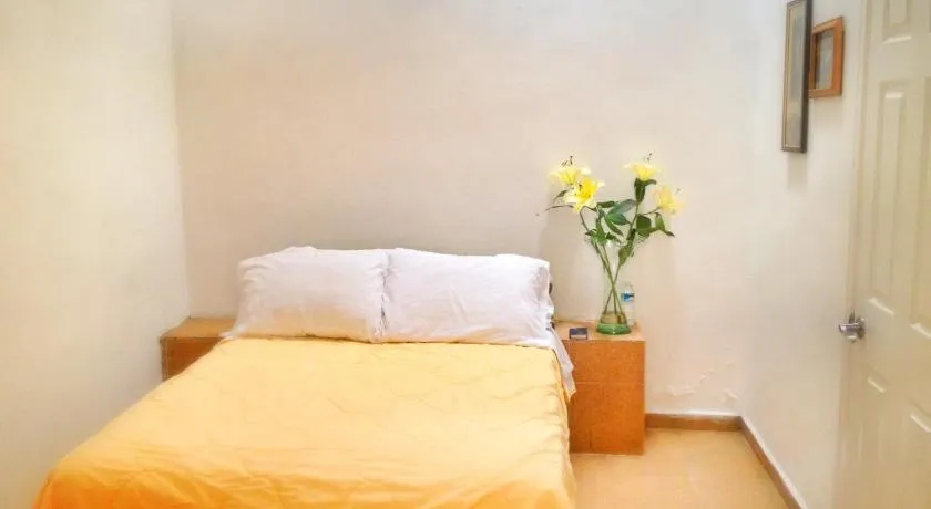 Hotel RJ Querétaro - Image 1