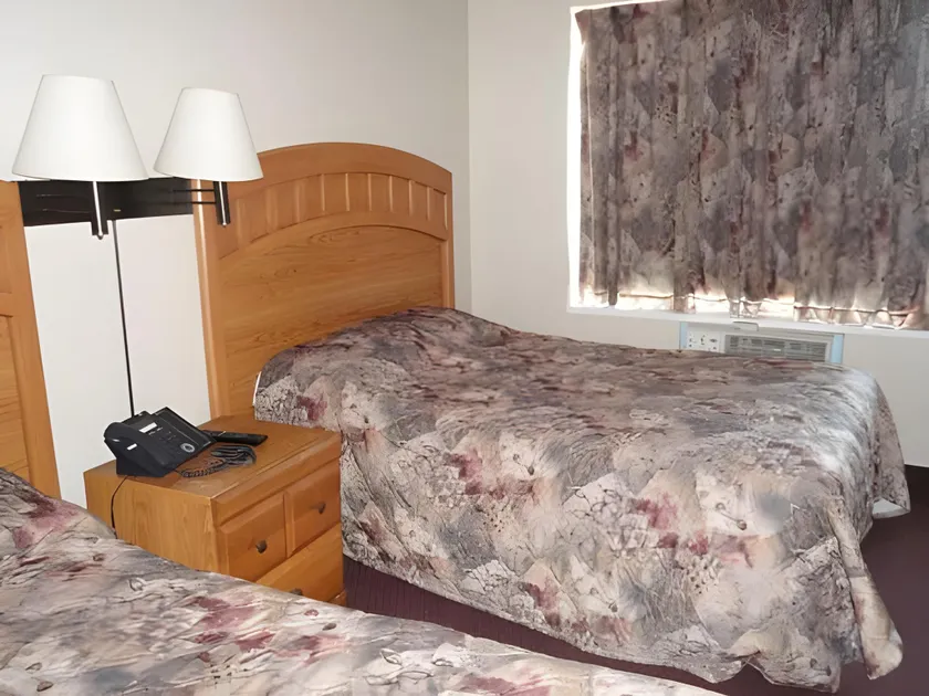 St. Norbert Hotel - Image 1